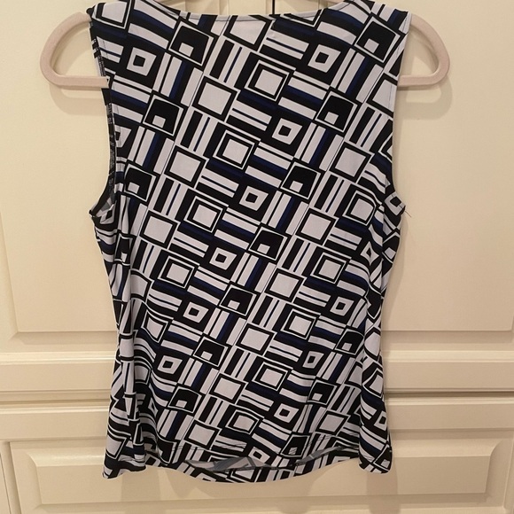 Calvin Klein Black and White with A Splash of Blue GeometricTank Top Sz M - Picture 3 of 11